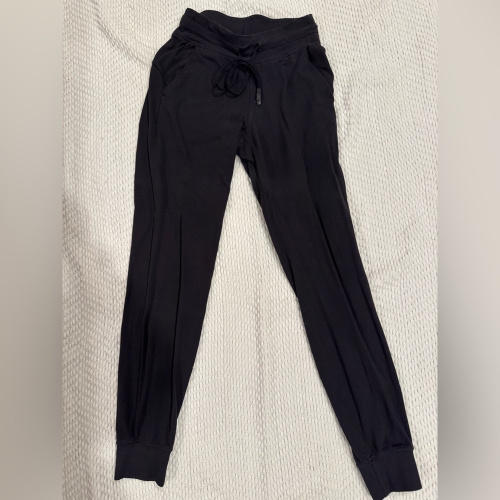 Lululemon Align Joggers